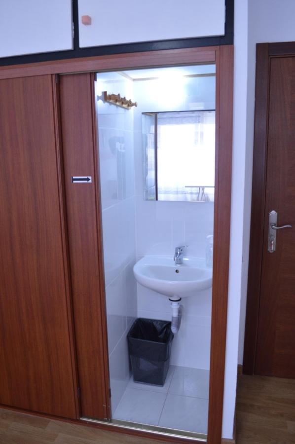 Ararat Hostel Santiago de Compostela Ngoại thất bức ảnh